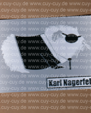 Karl Nagerfeld Postkarte - Design aus Berlin Friedrichshain